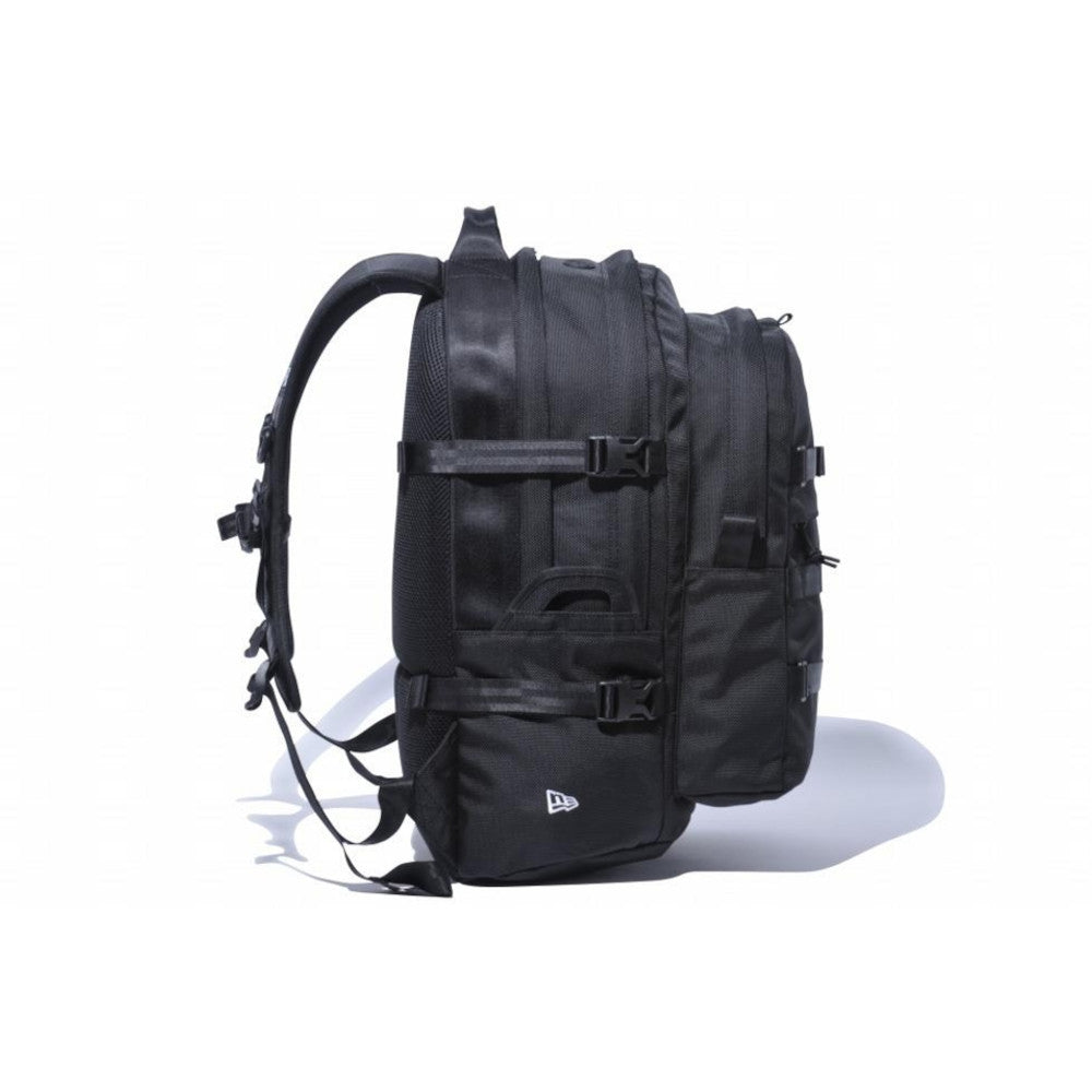 New Era Black Carrier Pack