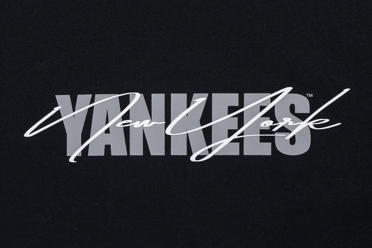 New Era New York Yankees Mix League Script Black Short Sleeve T-Shirt
