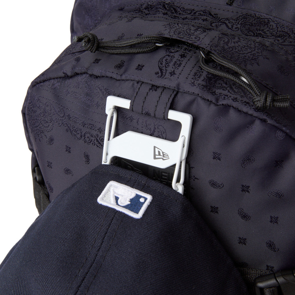 New Era Carrier Pack 200D JAQ Paisley
