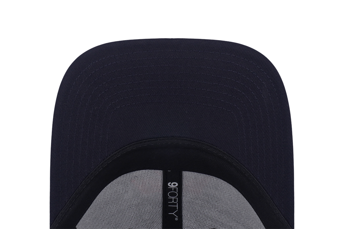 New Era 9FORTY New York Knicks NE Fan Fam Adjustable Cap