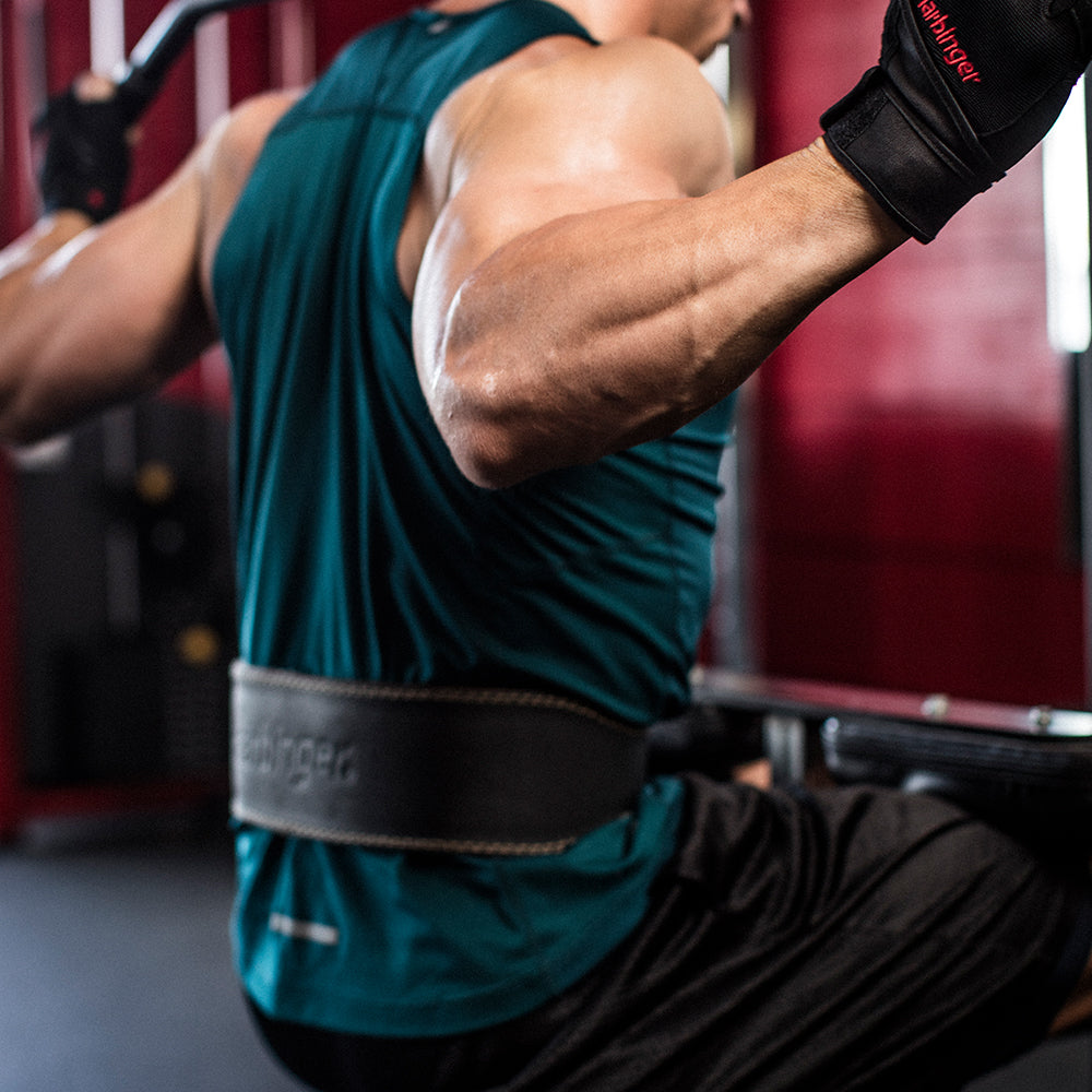 Harbinger 4" Padded Leather Weightlifting Belt