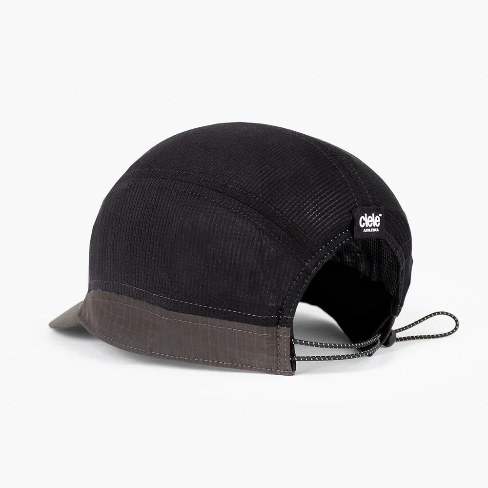 Ciele FSTCAP Short Brim Icon Circle C Shadowcast Running Cap