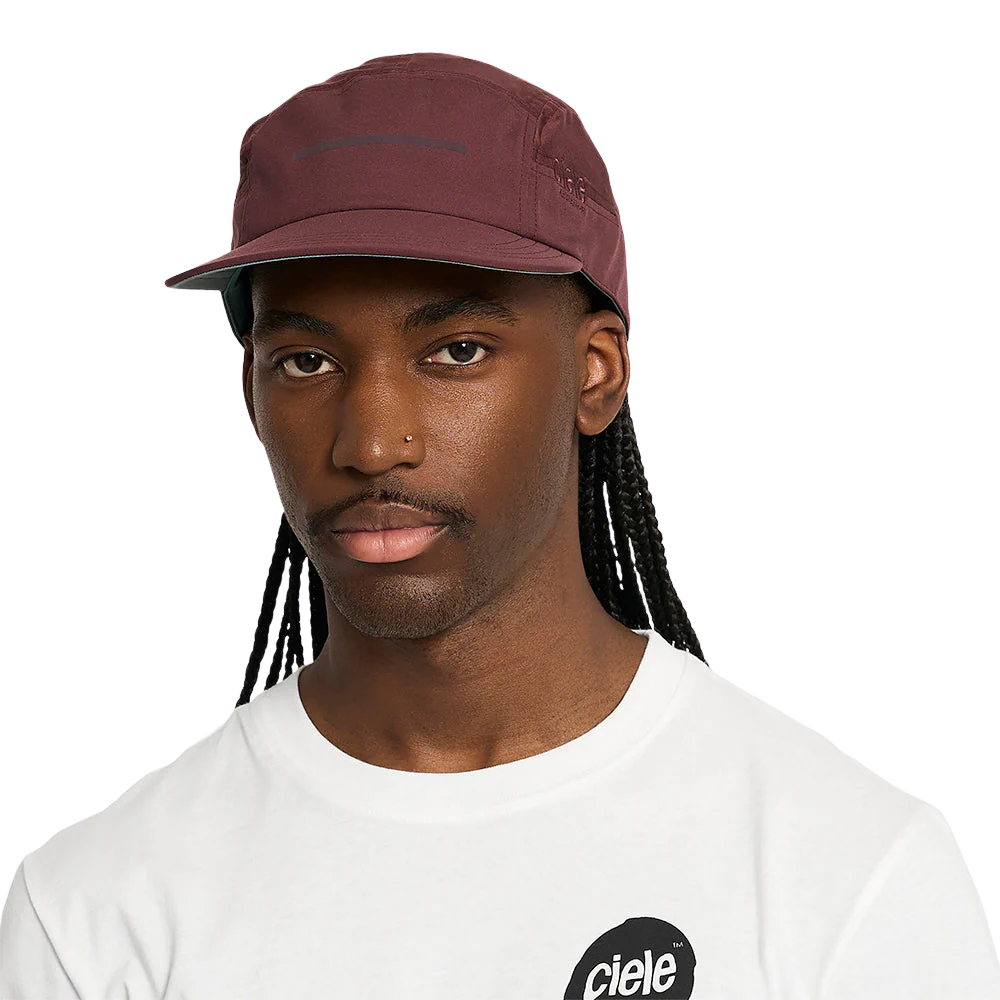 Ciele GOCAP Comp Bars Dark Wine Red Running Cap