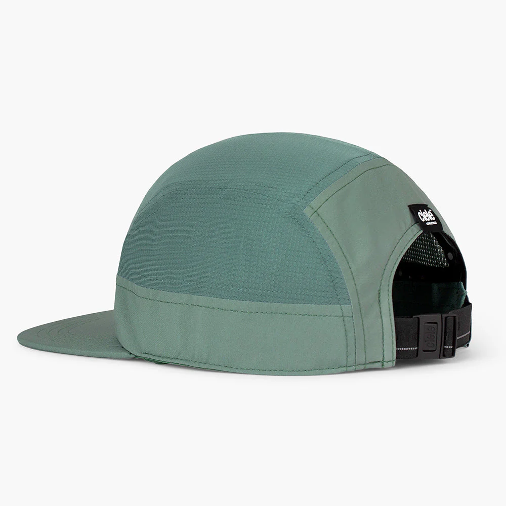 Ciele GOCAP Comp Century Silver Pine Running Cap
