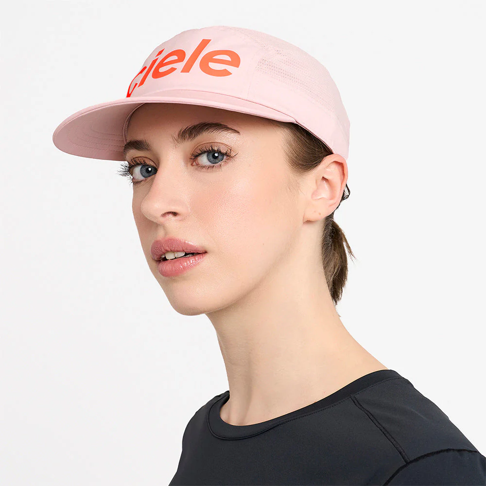 Ciele GOCAP Comp Century Peachskin Running Cap