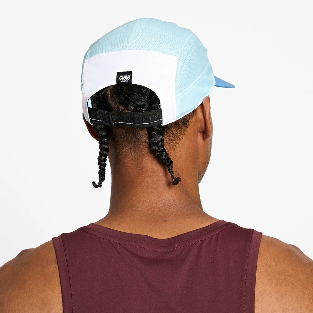Ciele GOCAP Comp Century White/Sky Blue Running Cap