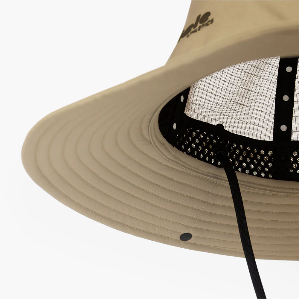 Ciele TRLBUCKET Comp Onehundred SL Safari Running Cap