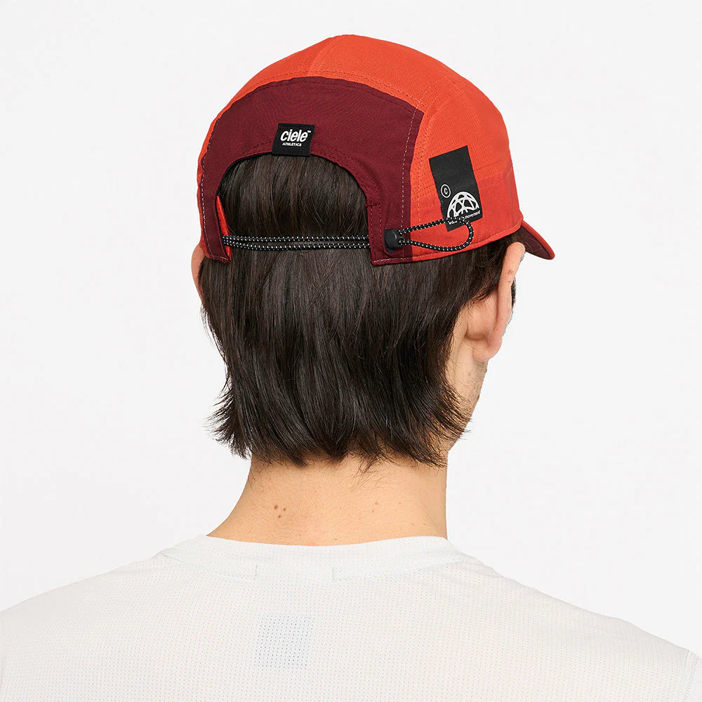 Ciele GOCAP SC Comp WWM City Berlin Running Cap