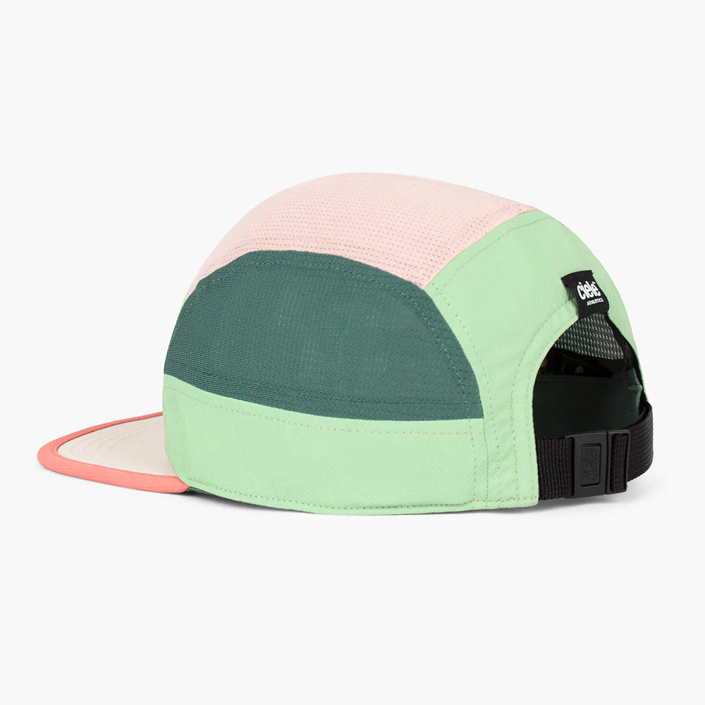 Ciele GOCAP Field Iconic Bar Pistachio/Silver Pine Running Cap