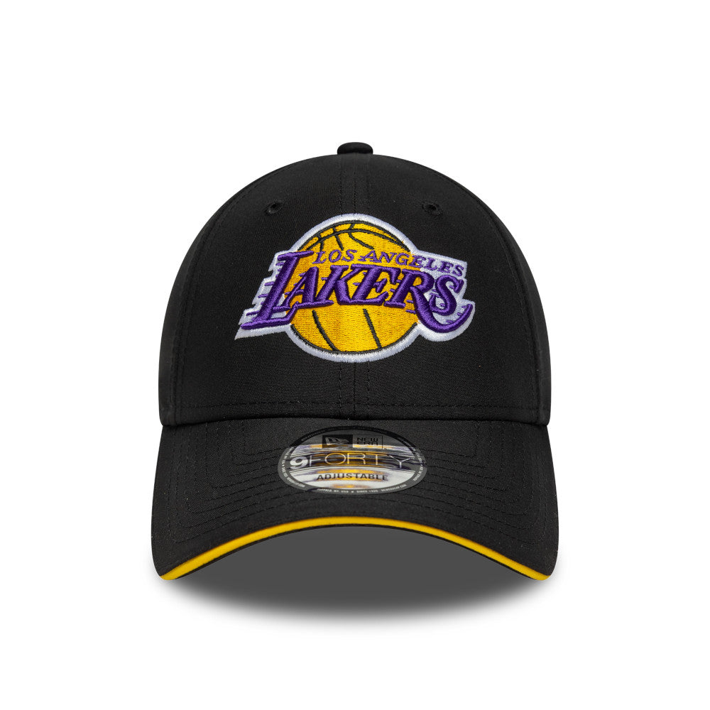 New Era 9FORTY Los Angeles Lakers Microfibre Adjustable Cap