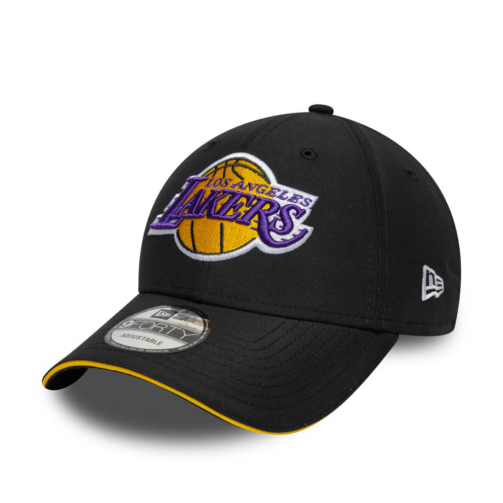 New Era 9FORTY Los Angeles Lakers Microfibre Adjustable Cap