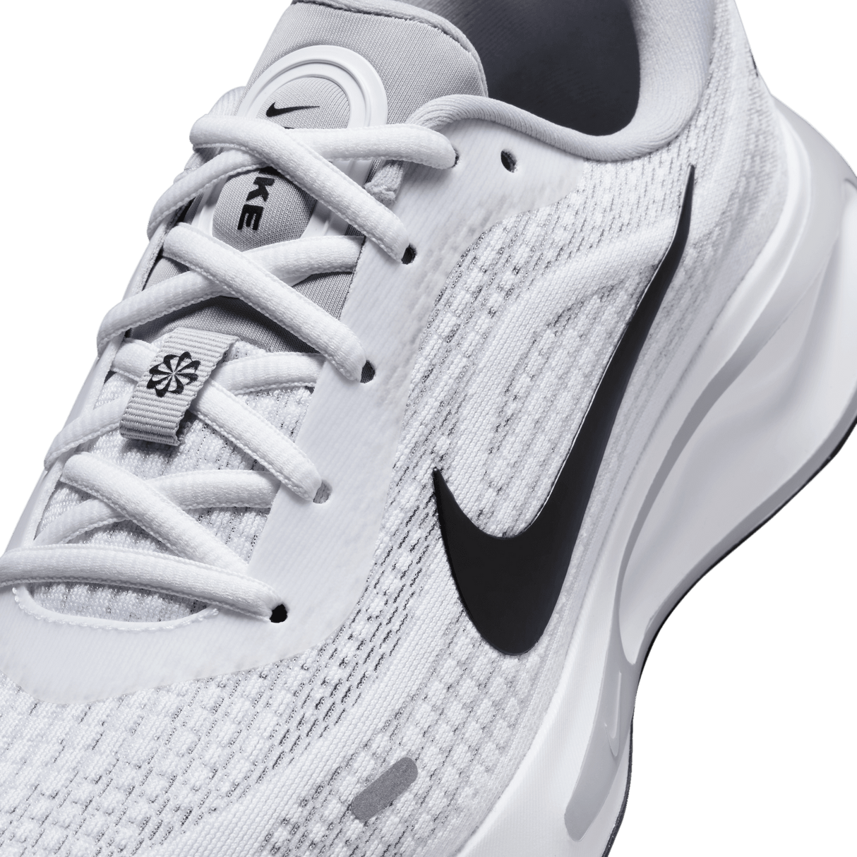 Nike Women's Journey Run Road Running Shoes
