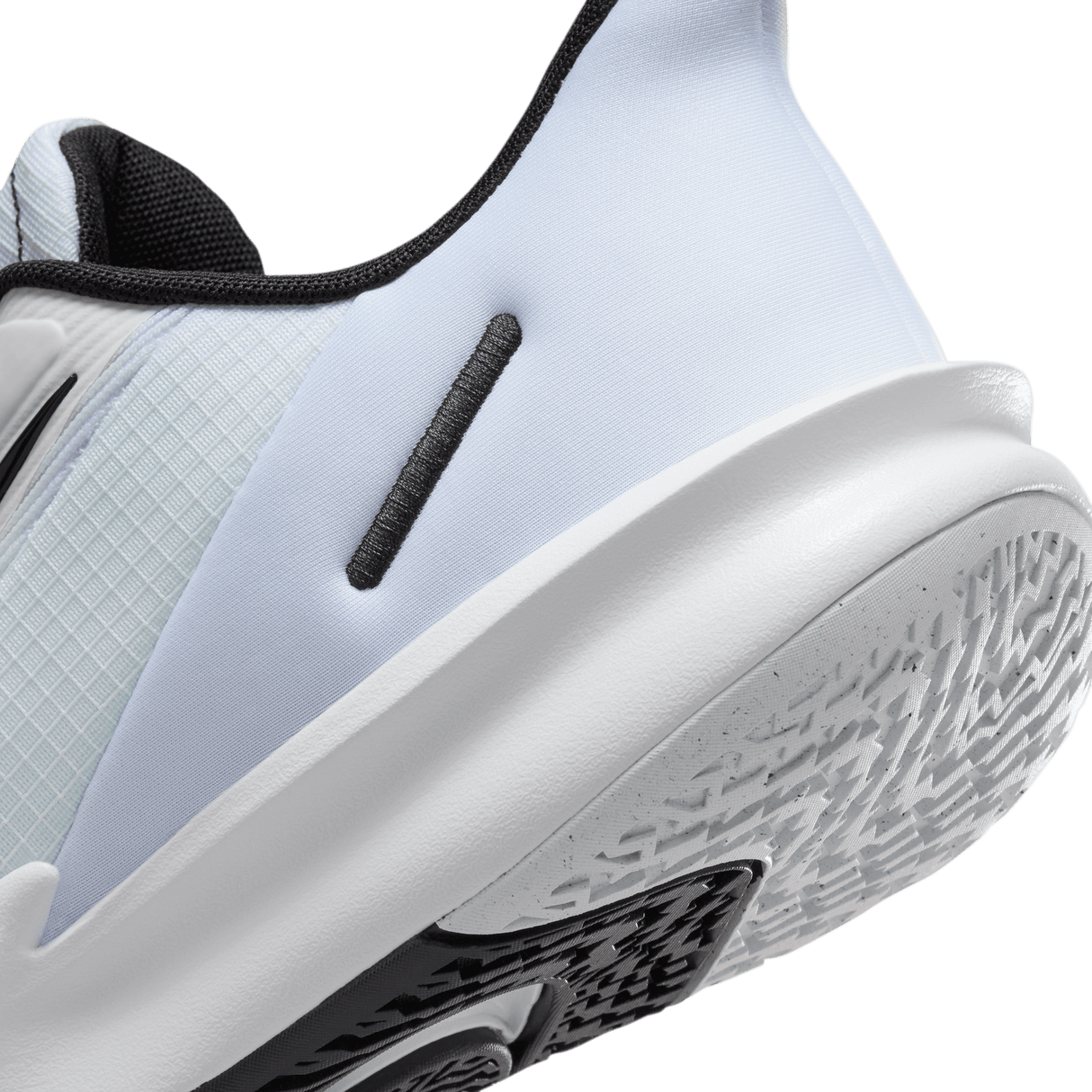 Nike Men's Precision 7 EasyOn Basketball Shoes