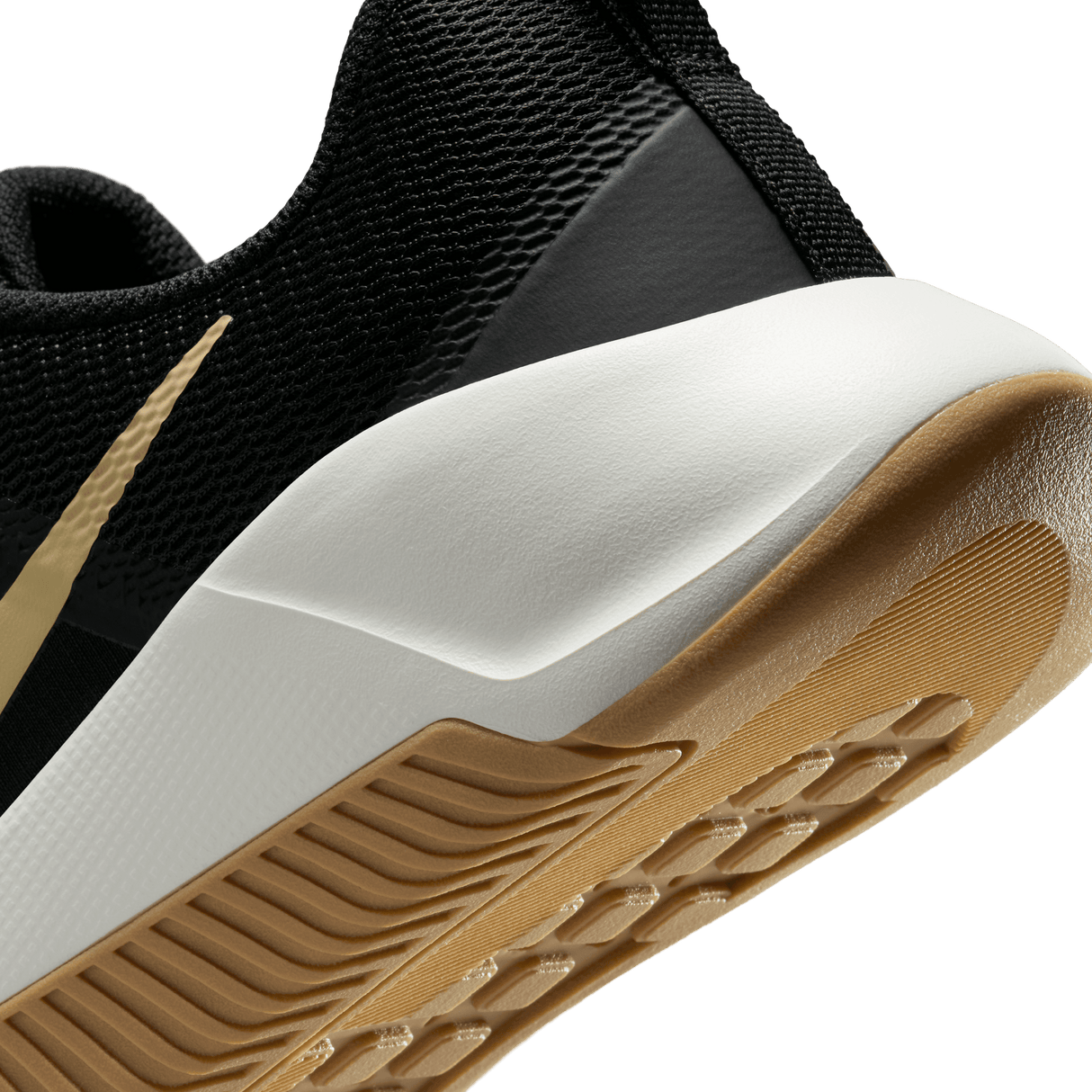 Nike Men's MC Trainer 3 Workout Shoes