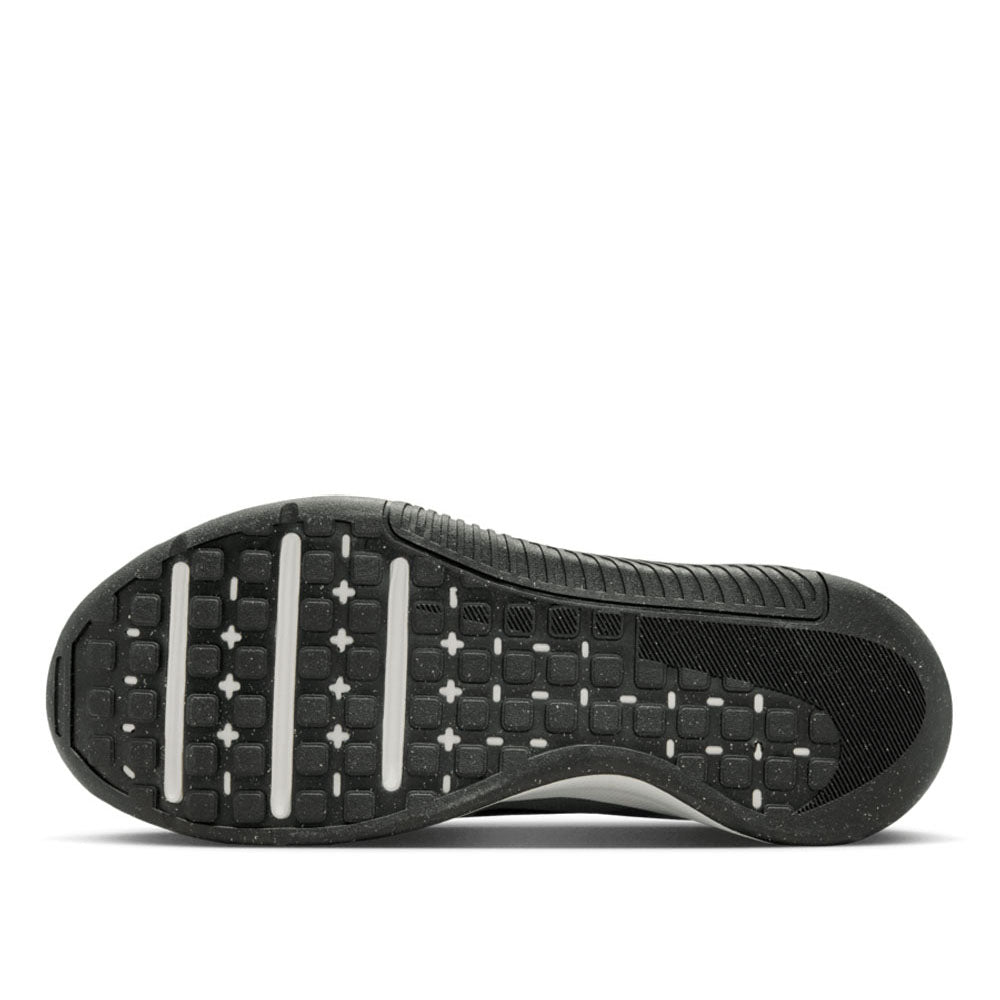 Nike Men's MC Trainer 3 Workout Shoes