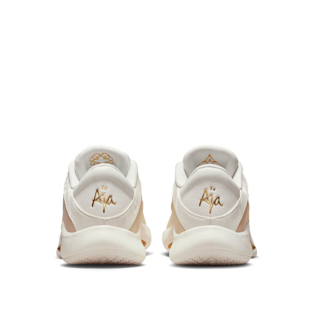 Nike Women's A'One "dyNASTY" EP A'ja Wilson Basketball Shoes