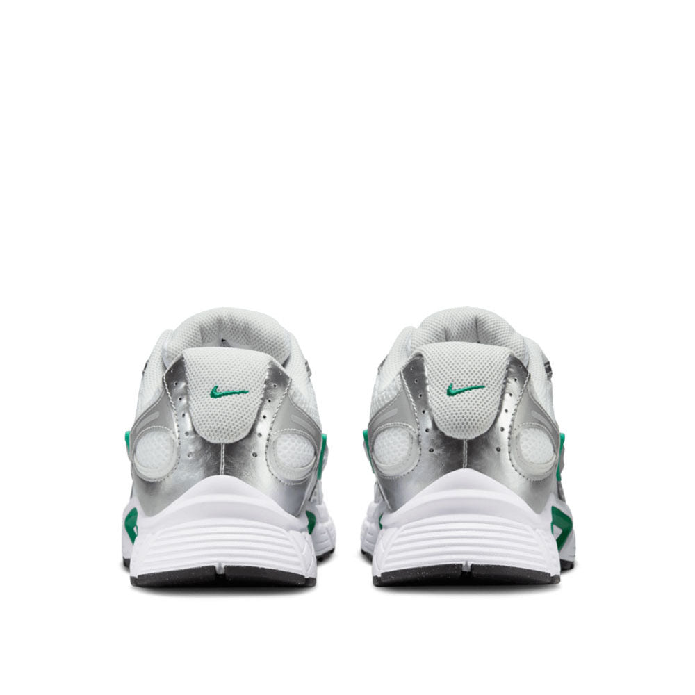 Nike Men's V5 RNR Casual Shoes