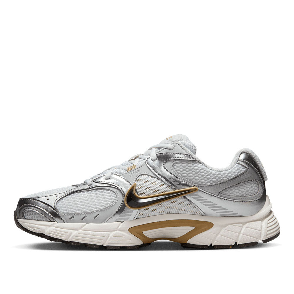 Nike Men's V5 RNR Casual Shoes