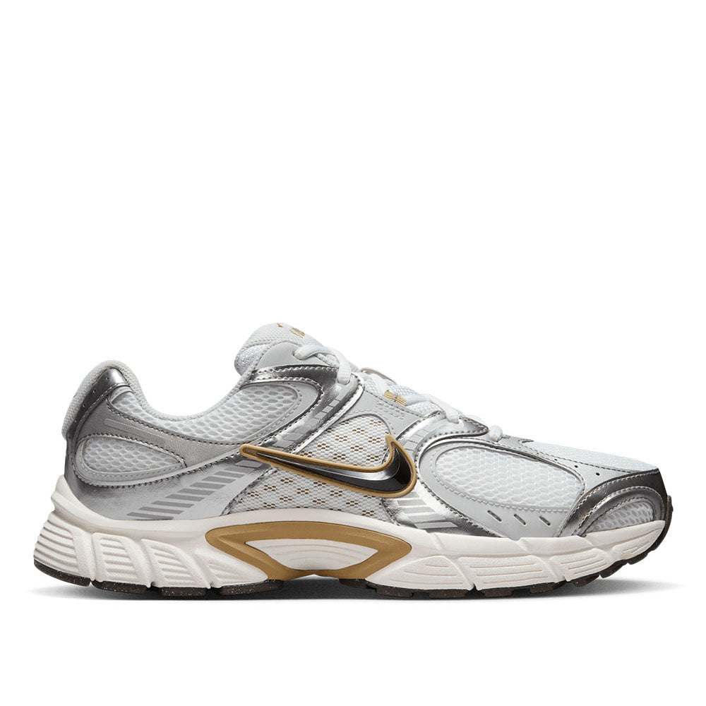 Nike Men's V5 RNR Casual Shoes