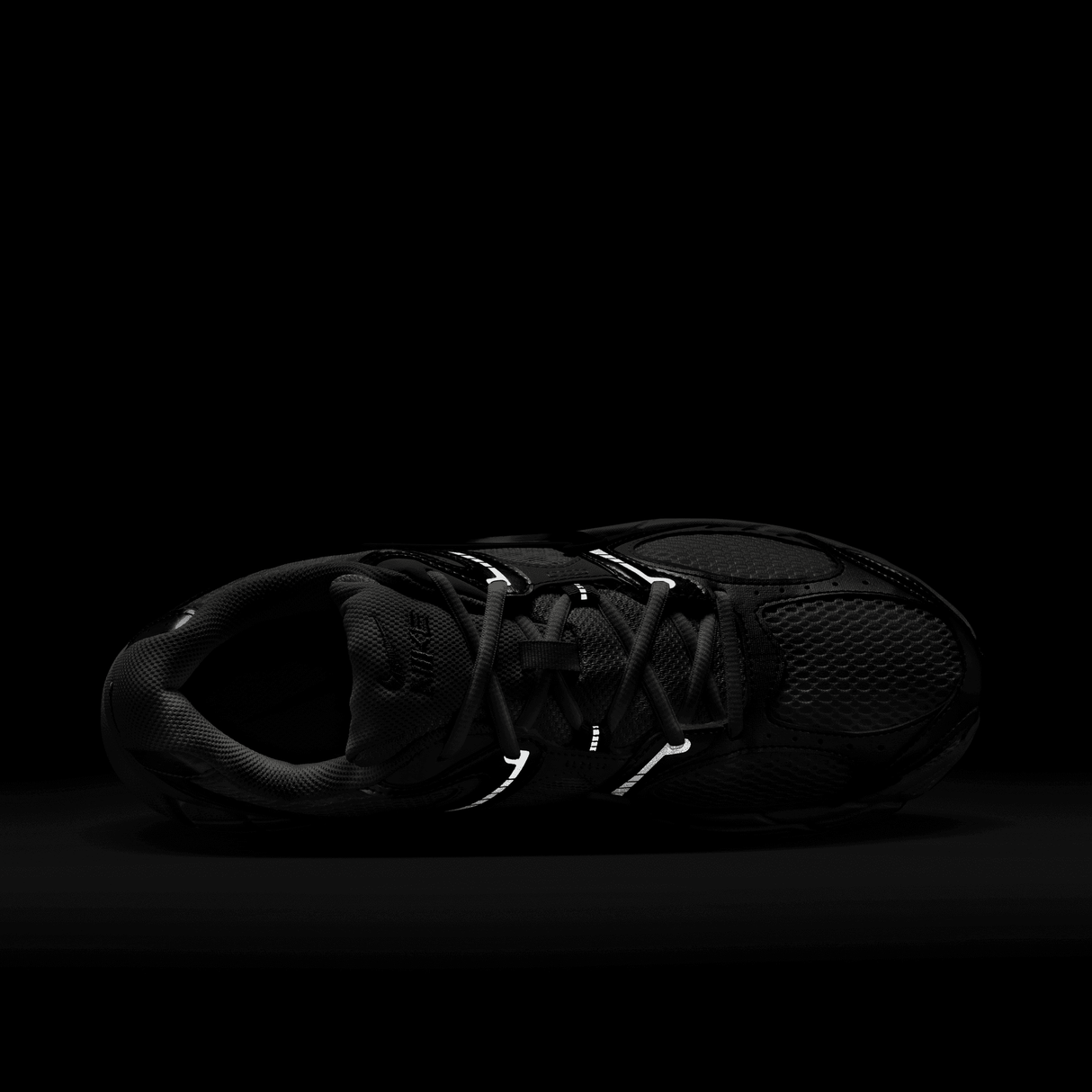 Nike Men's V5 RNR Casual Shoes