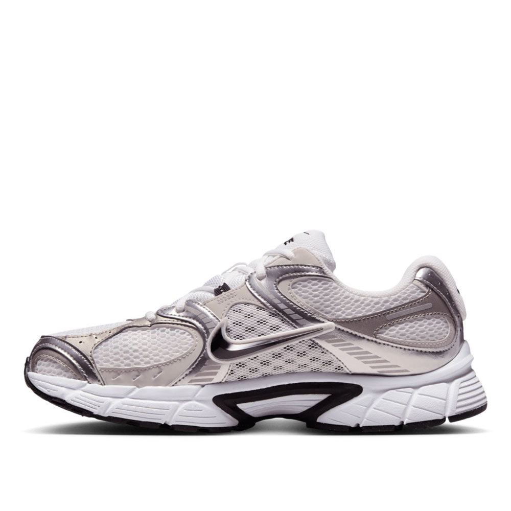 Nike Men's V5 RNR Casual Shoes