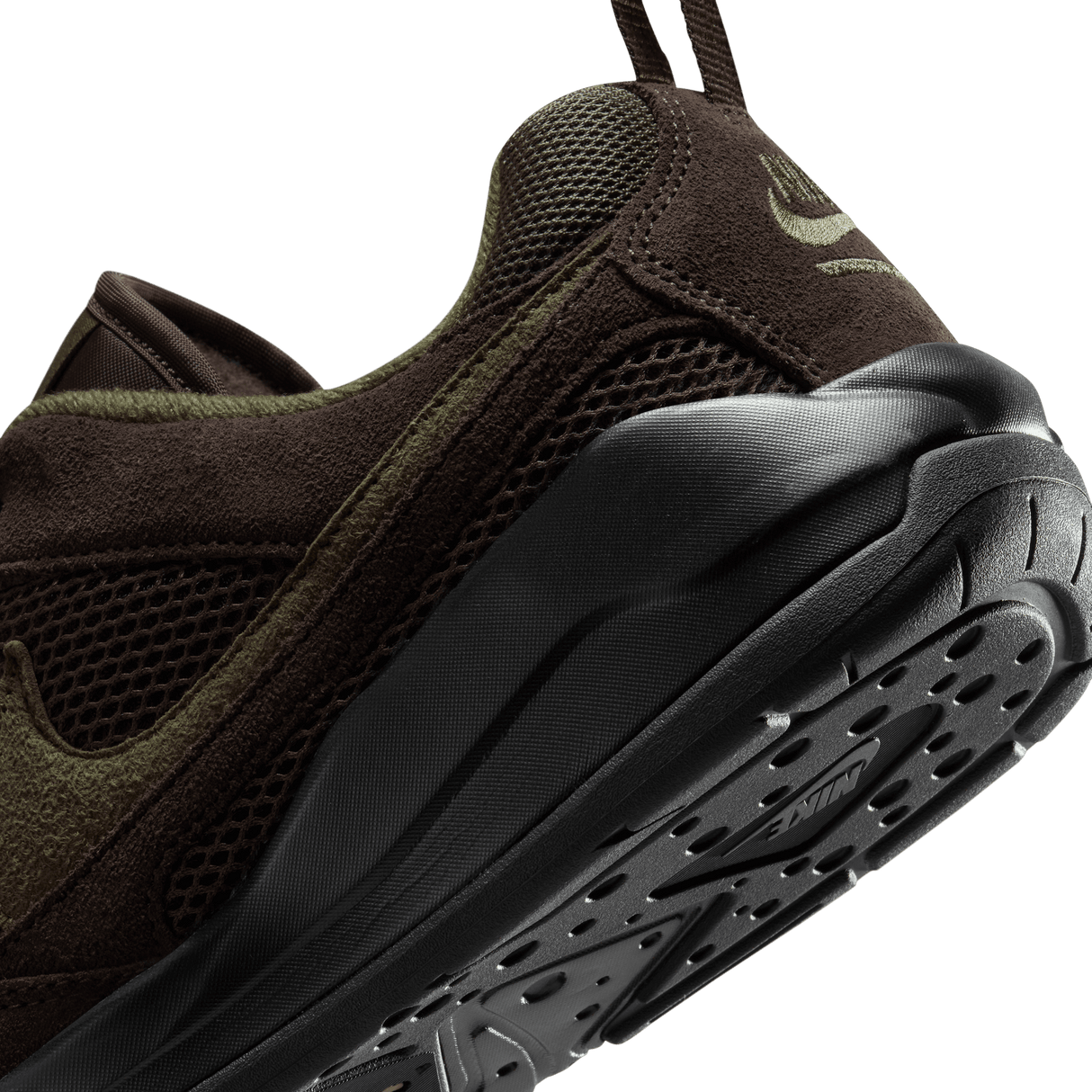 Nike Men's Jordan CMFT Era Casual Shoes