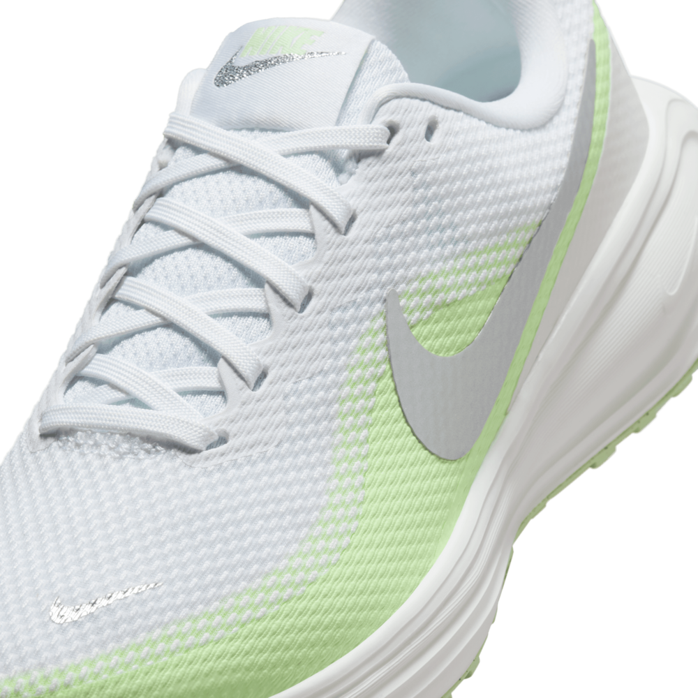 Nike Women's Revolution 8 Road Running Shoes