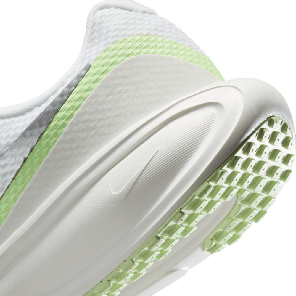 Nike Women's Revolution 8 Road Running Shoes