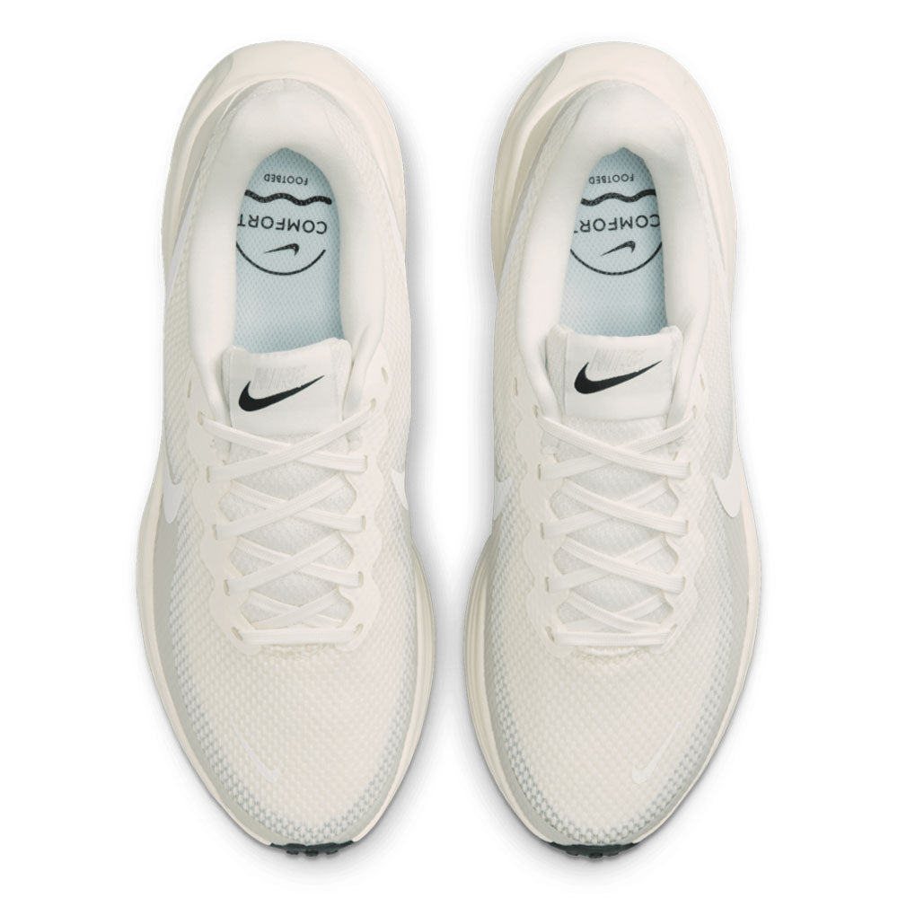 Nike Women's Revolution 8 Road Running Shoes