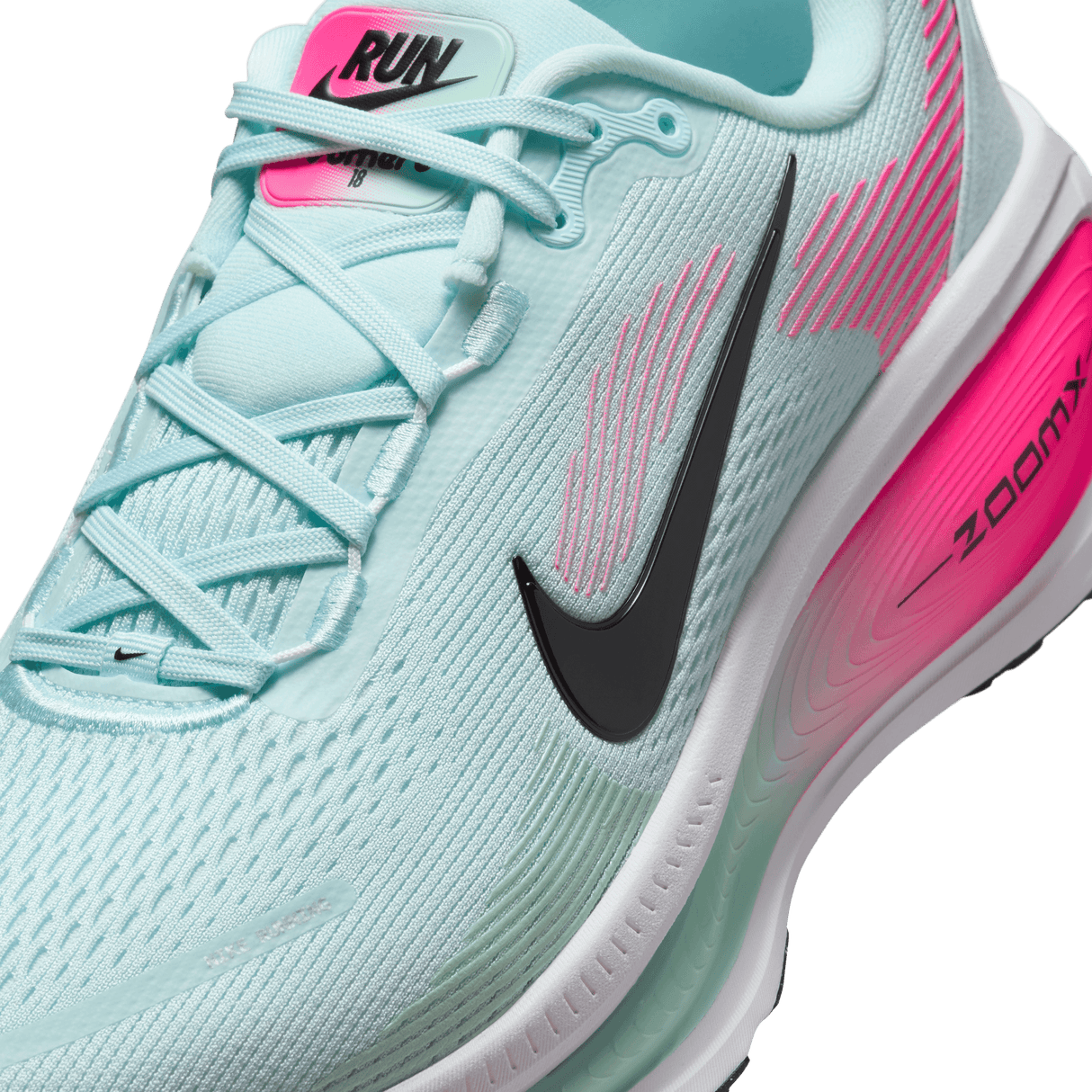 Nike Men's Vomero 18 Road Running Shoes