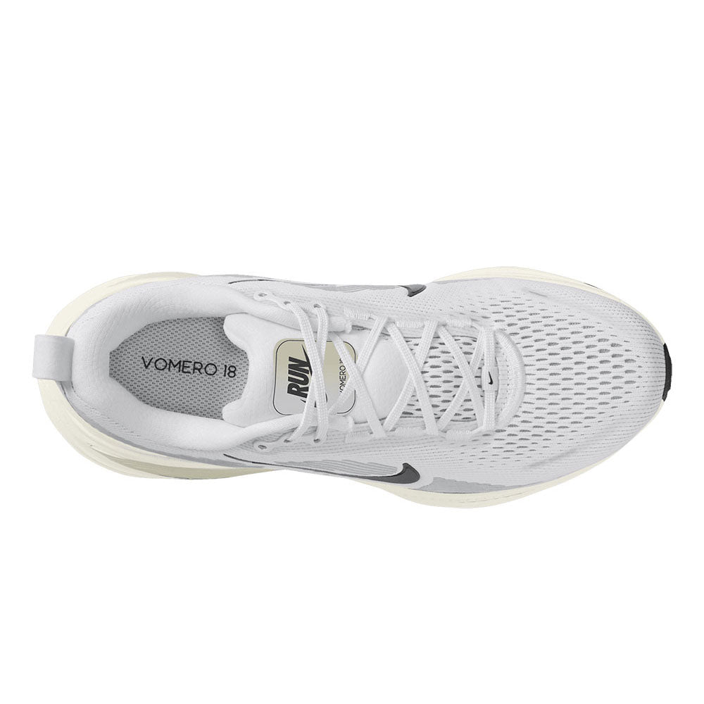 Nike Women's Vomero 18 Running Shoes