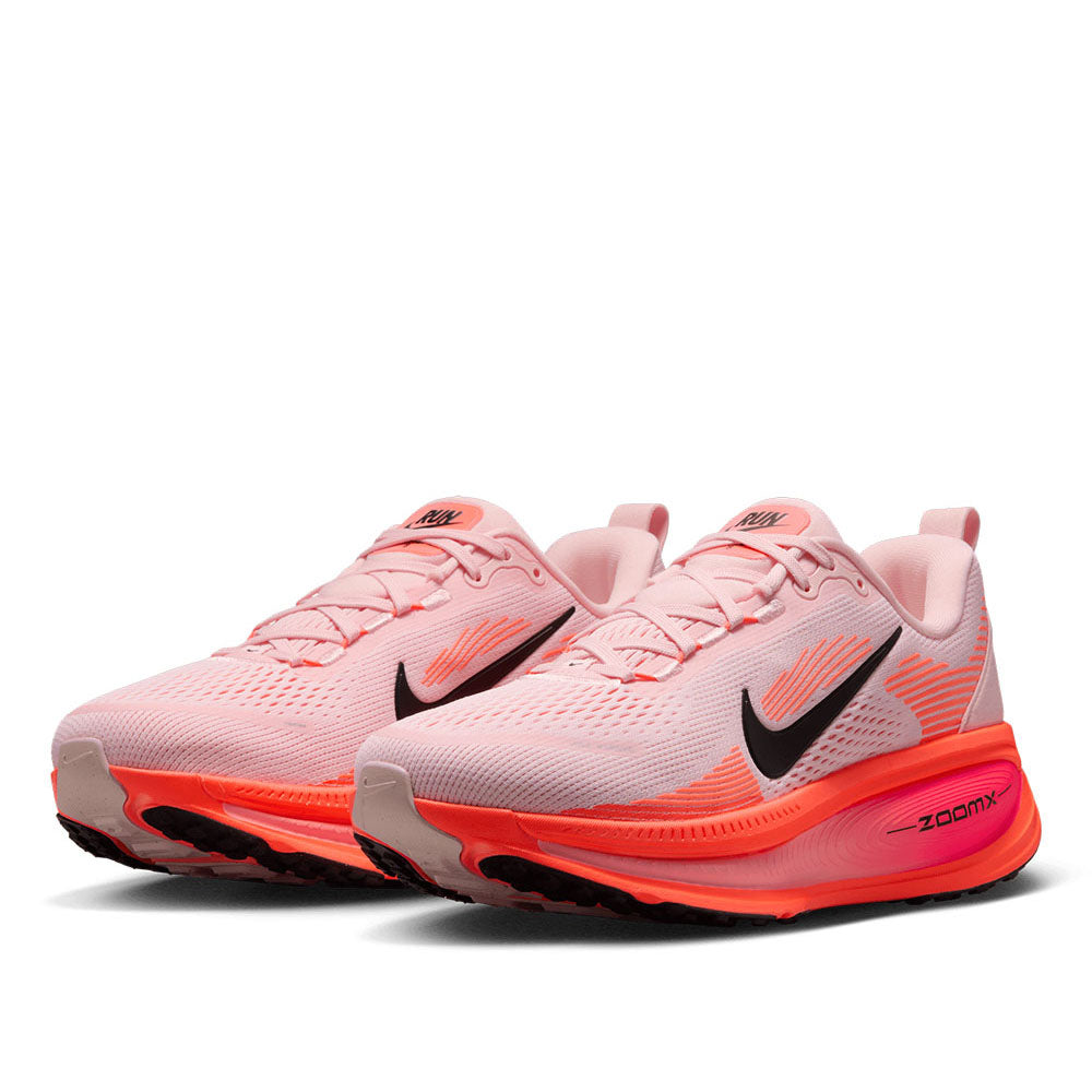 Nike Women's Vomero 18 Running Shoes