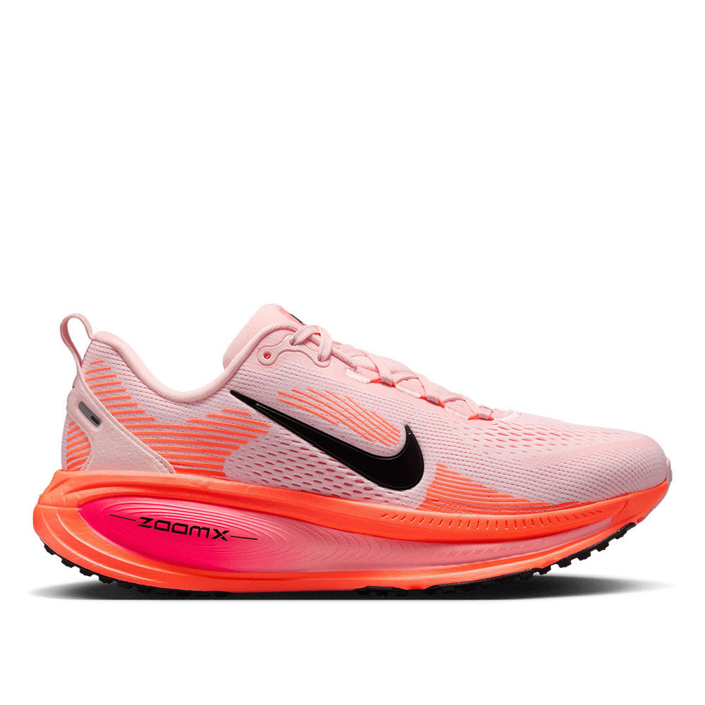 Nike Women's Vomero 18 Running Shoes