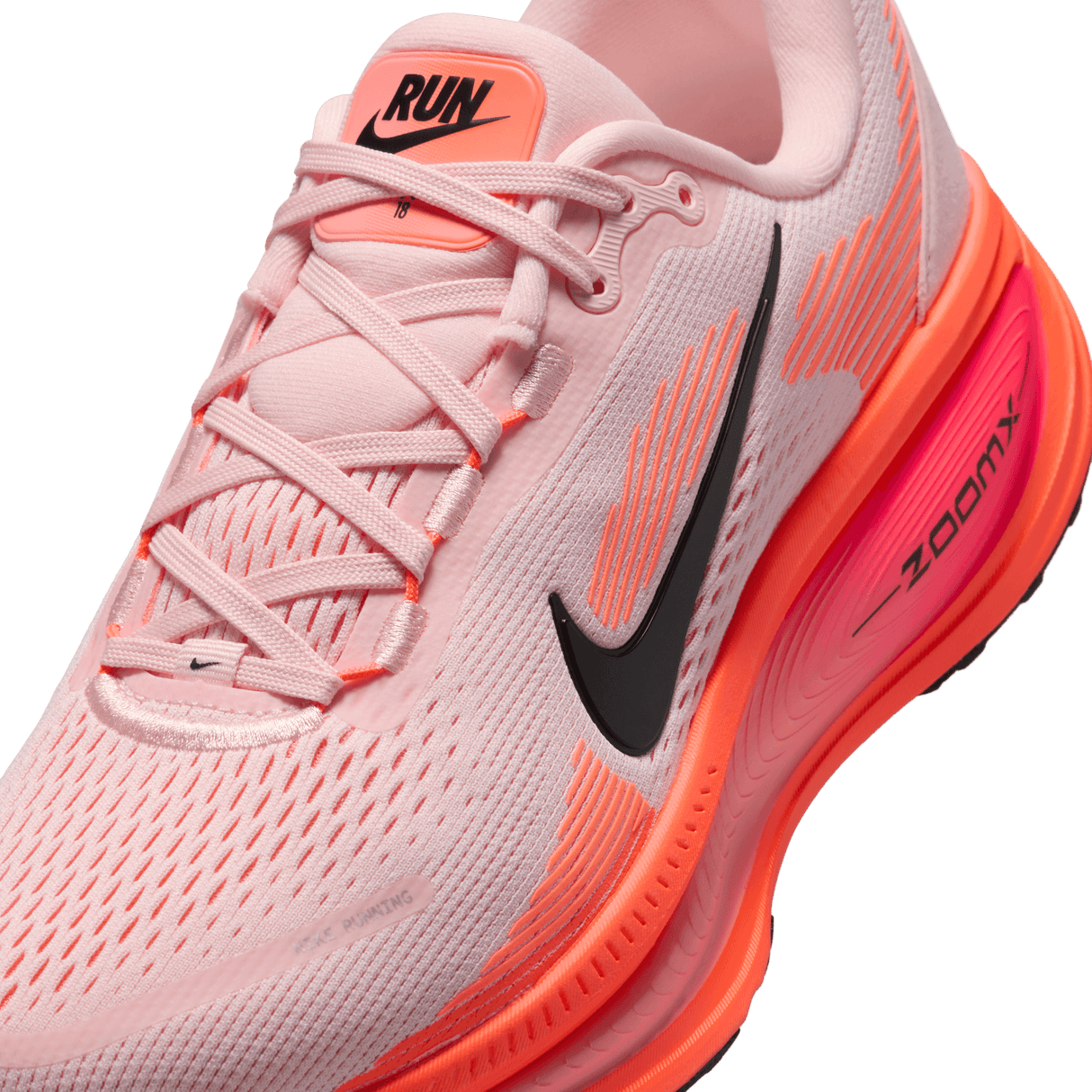 Nike Women's Vomero 18 Running Shoes