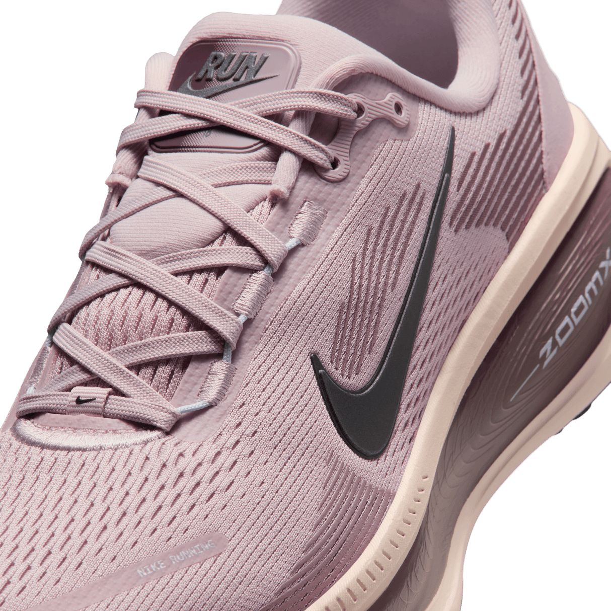 Nike Women's Vomero 18 Road Running Shoes
