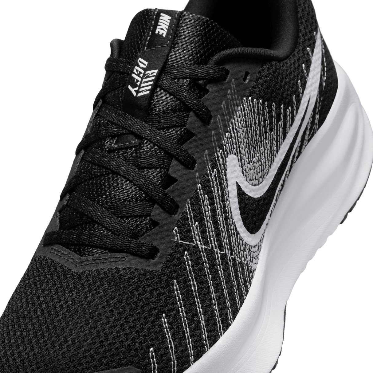 Nike Men's Run Defy Road Running Shoes