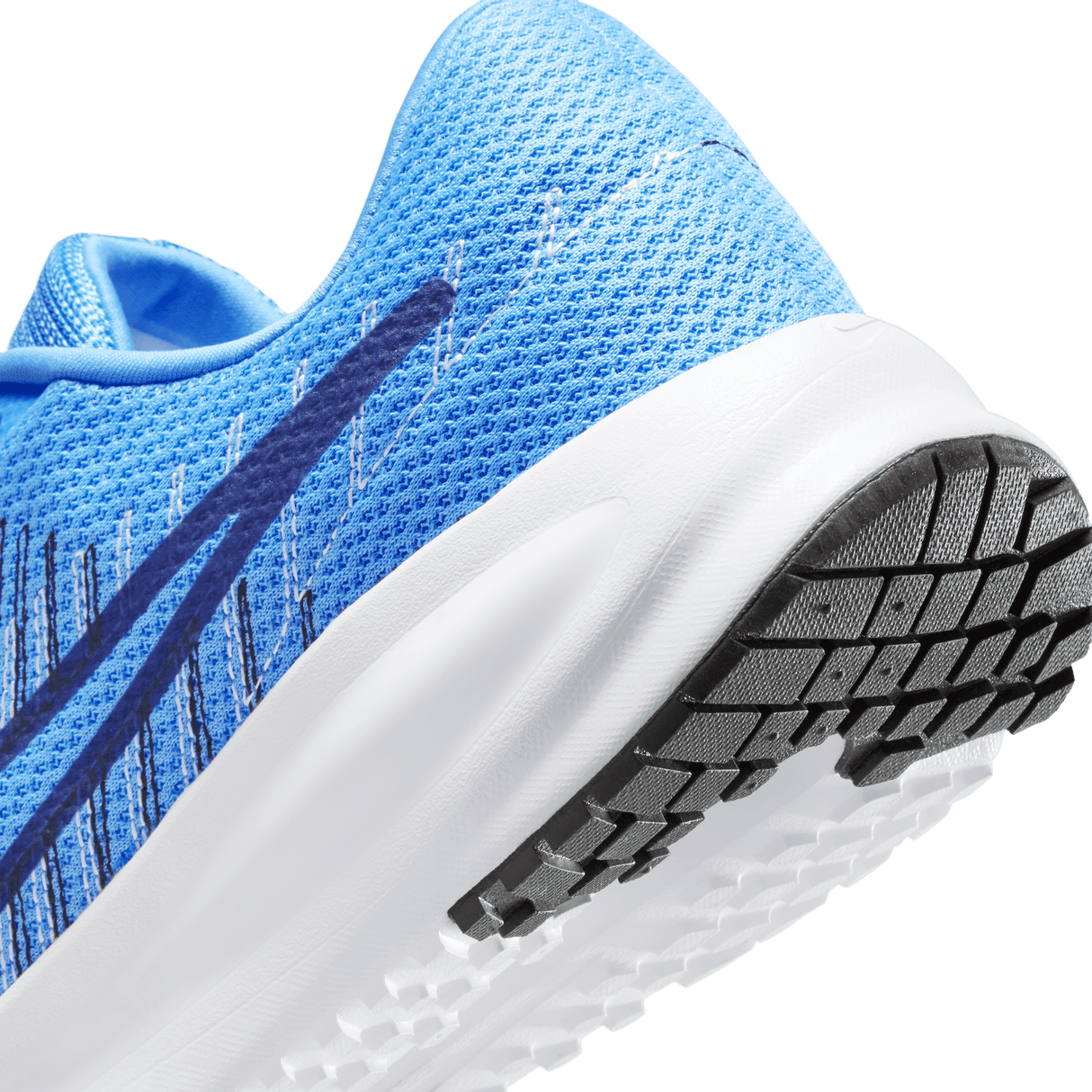 Nike Men's Run Defy Road Running Shoes