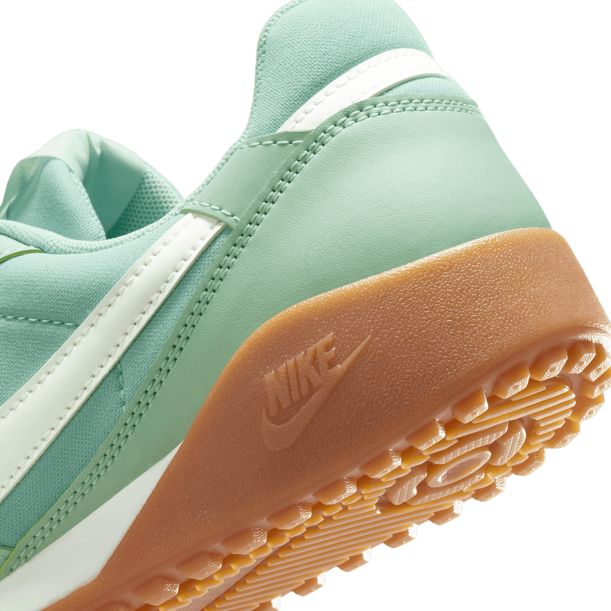 Nike Women's Terra Manta Casual Shoes