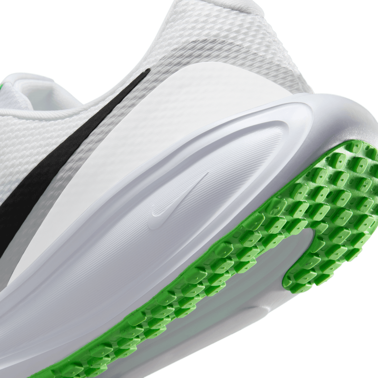 Nike Men's Revolution 8 Road Running Shoes (Extra Wide)