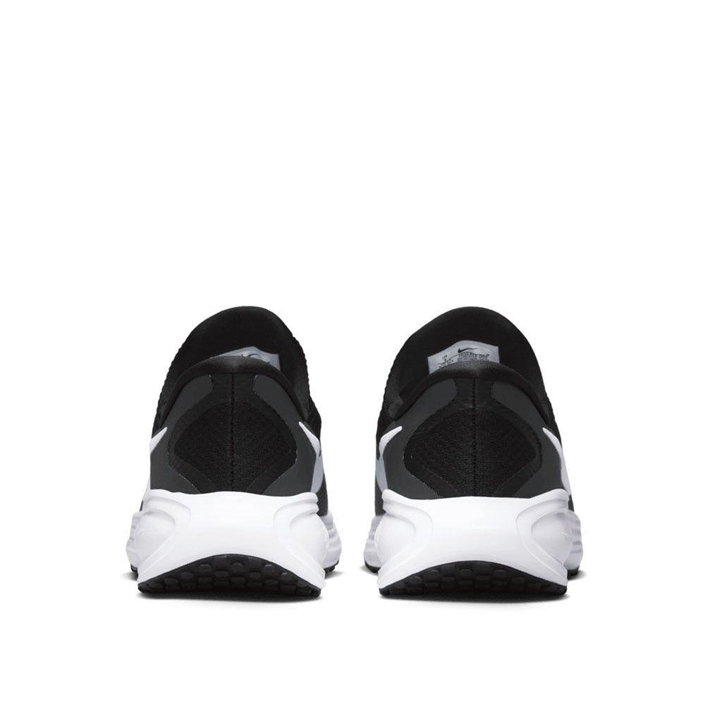 Nike Women's Revolution 8 EasyOn Road Running Shoes