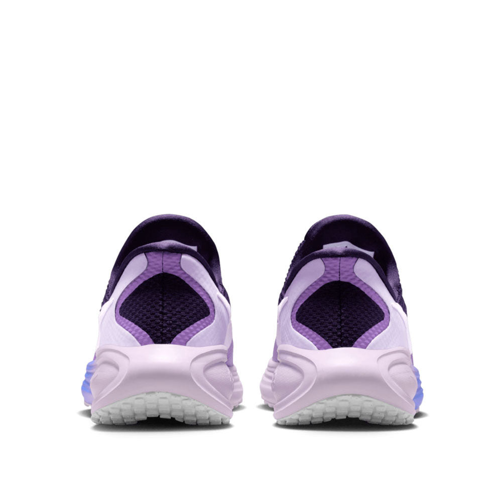 Nike Women's Revolution 8 EasyOn Road Running Shoes