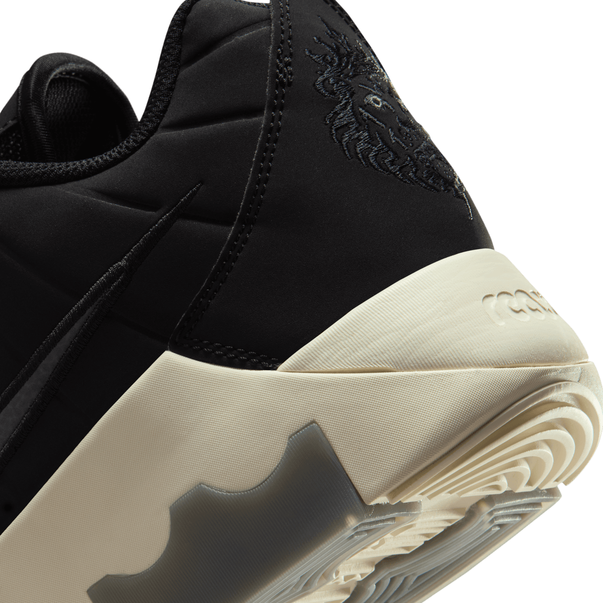 Nike Men's LeBron Witness IX EP Basketball Shoes