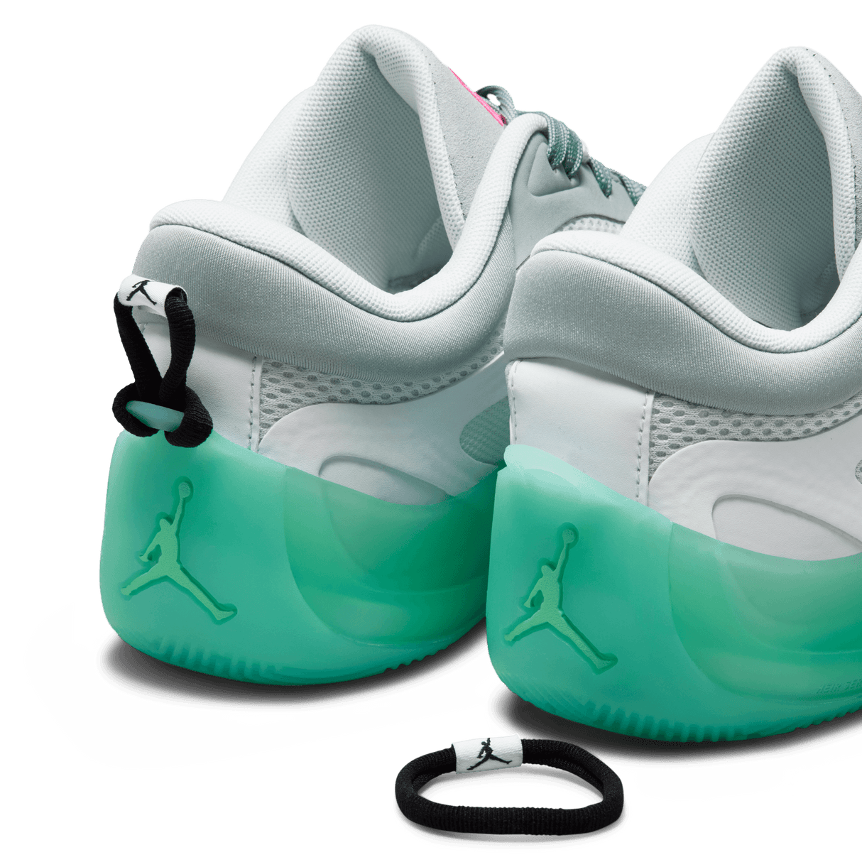 Jordan Women's Heir Series 2 PF Basketball Shoes