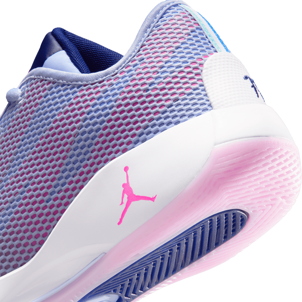 Luka 77 "Mother's Day" PF Basketball Shoes
