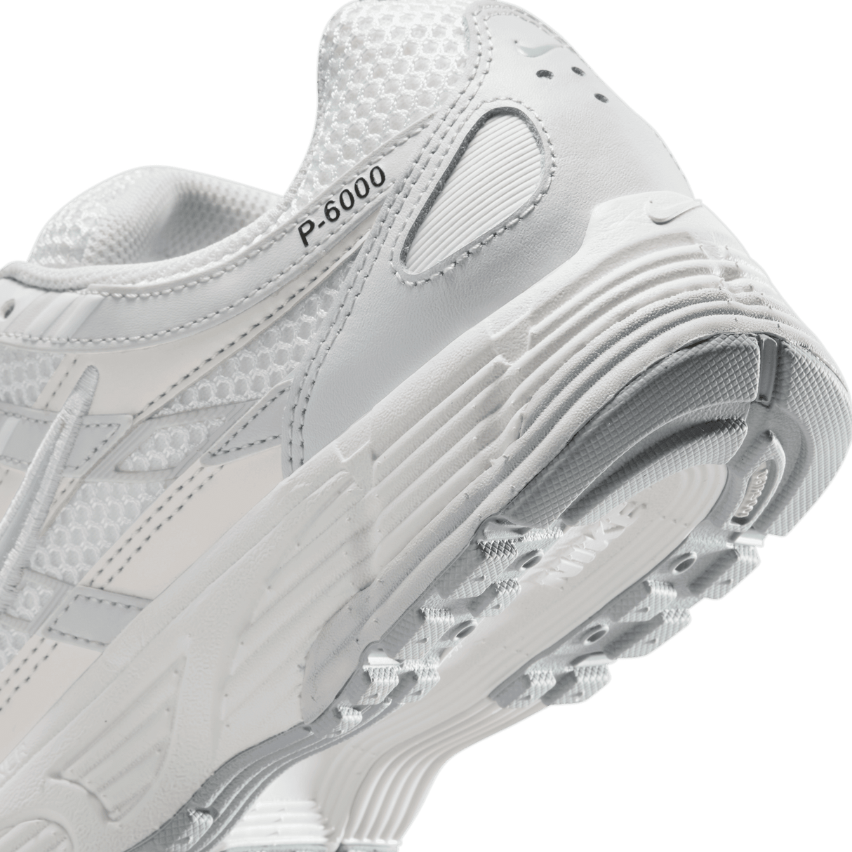 Nike Women's P-6000 SE Casual Shoes with Reflective Accents