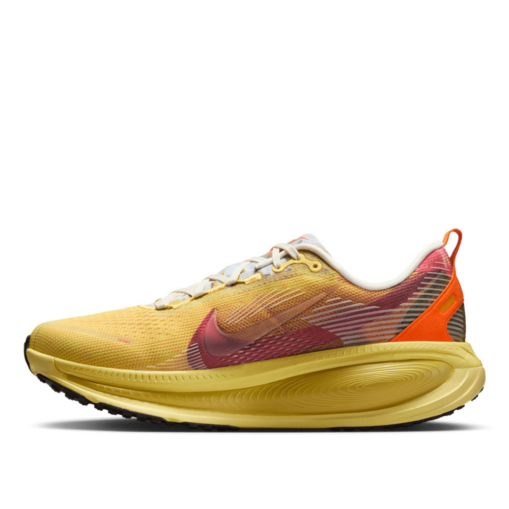Nike Men's Vomero 18 SE Road Running Shoes