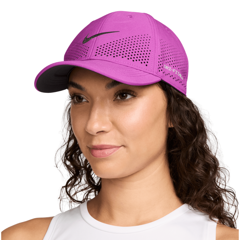 Nike Dri-FIT ADV Club Structured Swoosh Cap