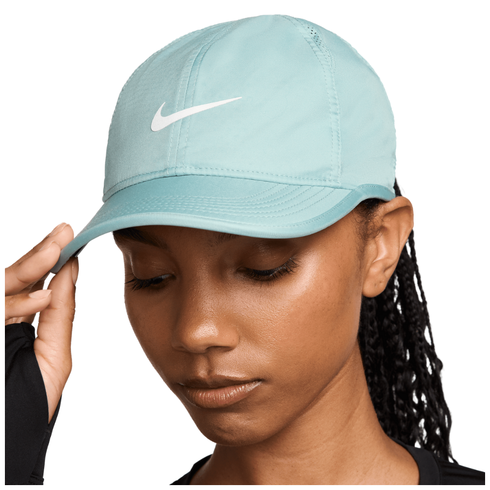 Nike Dri-FIT Club Unstructured Featherlight Cap