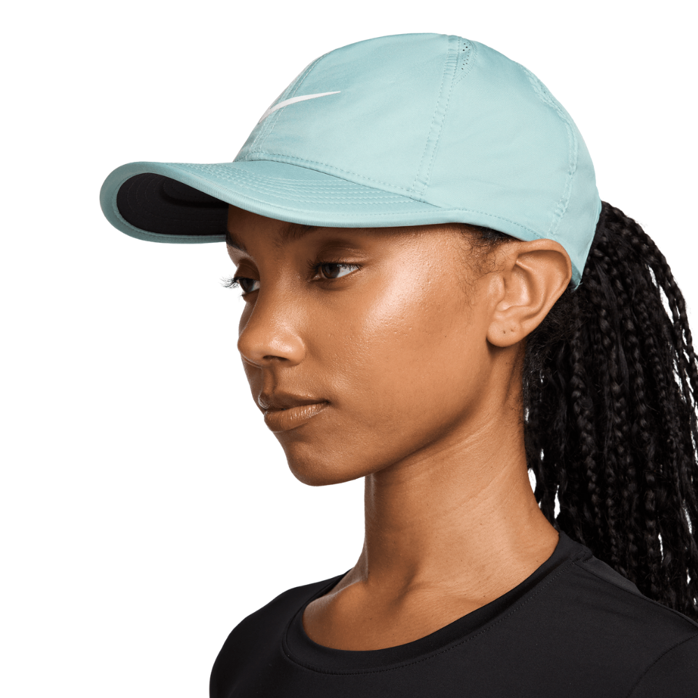 Nike Dri-FIT Club Unstructured Featherlight Cap
