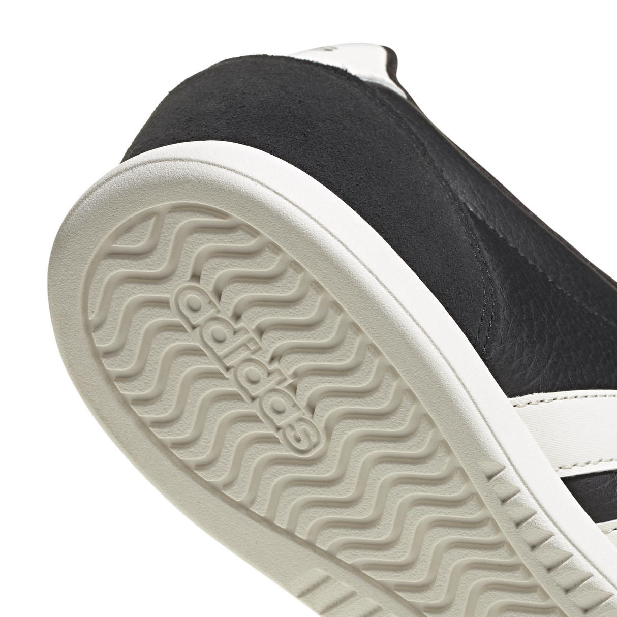 adidas Men's Barreda Lo Casual Shoes